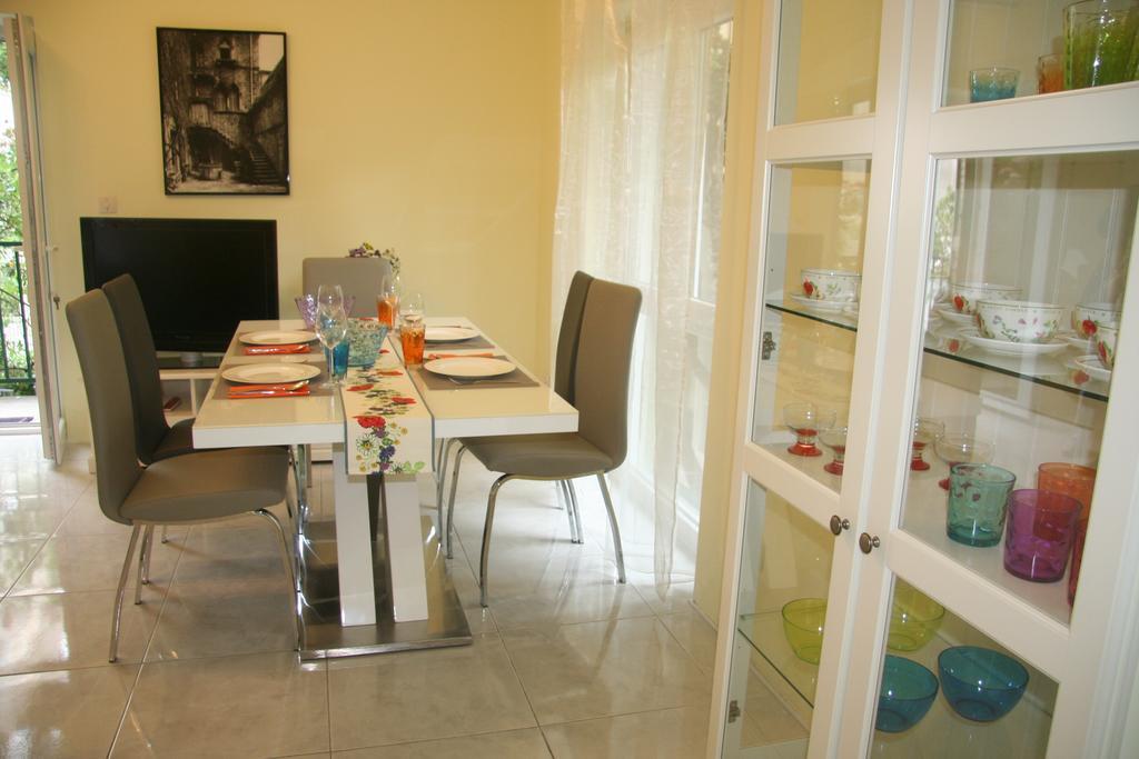 Sabina Apartments Omiš Rom bilde