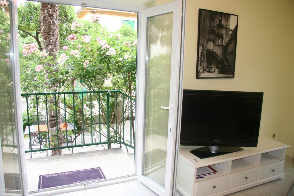 Sabina Apartments Omiš Rom bilde
