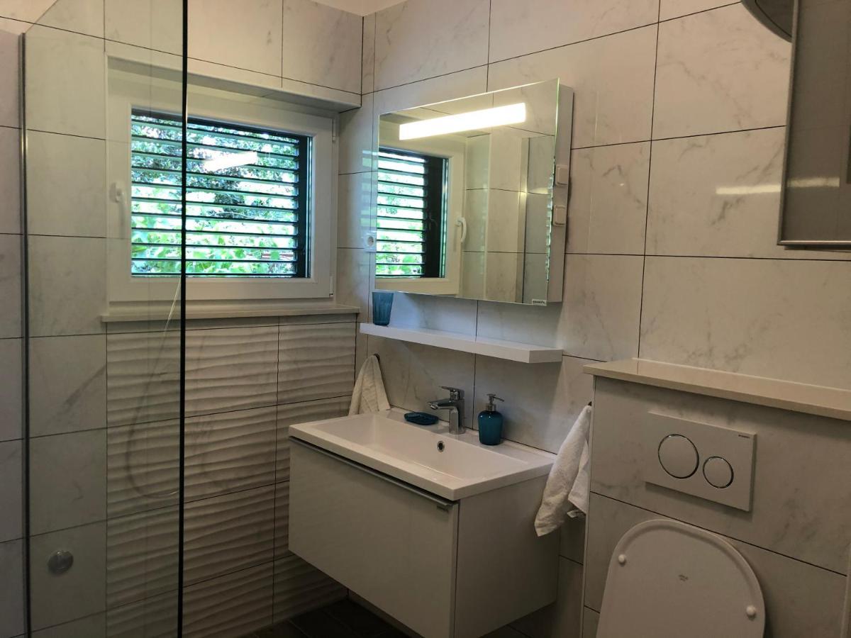 Sabina Apartments Omiš Eksteriør bilde